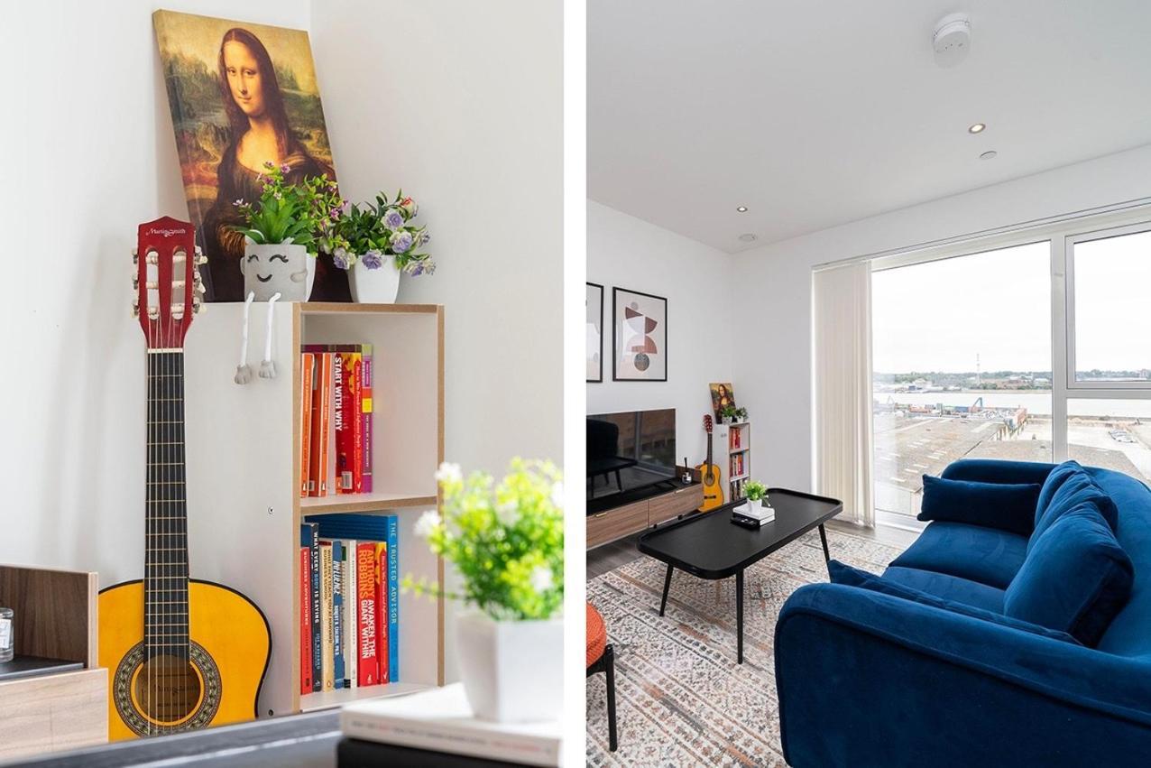 Deluxe Double Bed In Shared Apt Near Canary Wharf, City Airport & O2 Arena With Thames View Londra Esterno foto
